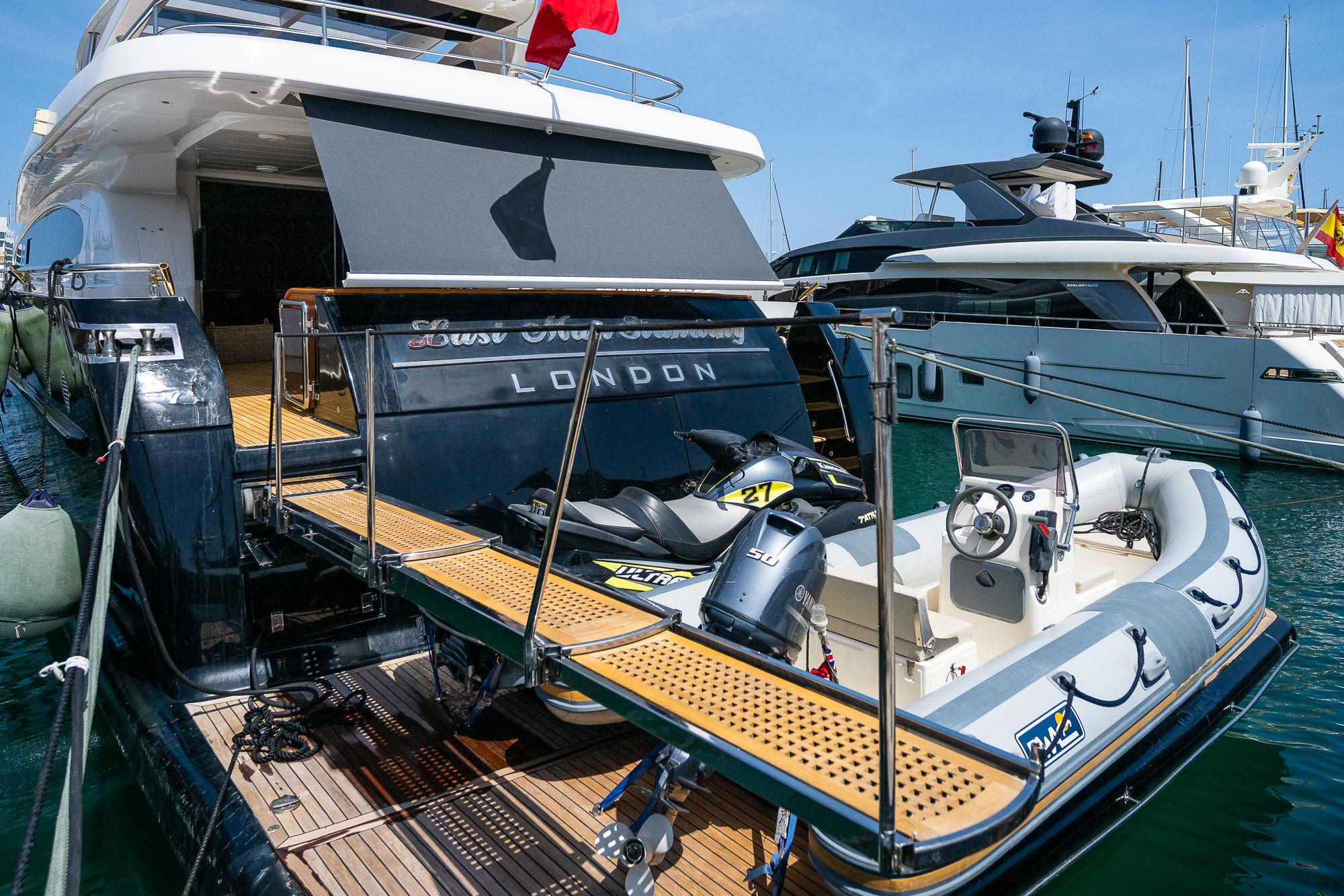 2003 ASTONDOA 102' GLX 